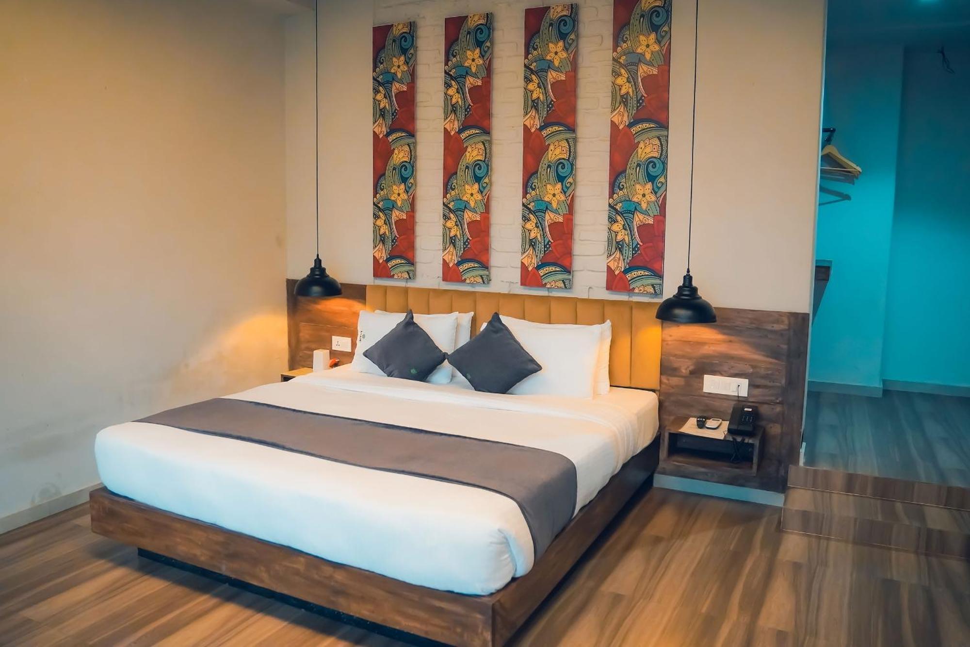 Jade City Hotel Pokhara Dış mekan fotoğraf